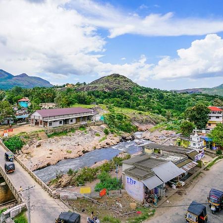 Oyo Preferred 15647 River View Inn Munnar Dış mekan fotoğraf